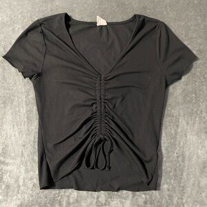 Black crop top with scrunch in the middle